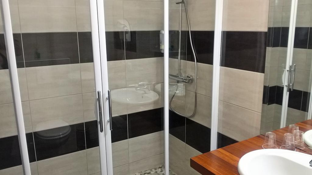 Chateau D'Arance Hotel Cette-Eygun Ngoại thất bức ảnh